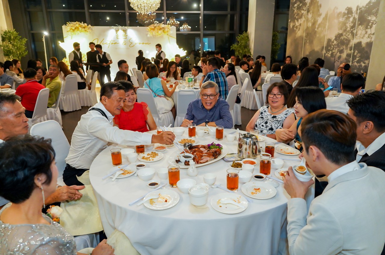 wedding banquet